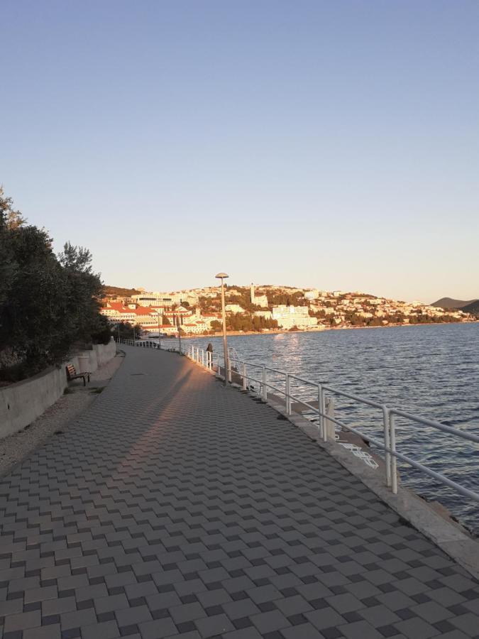 Apartmani Lezenic Dada Neum Exteriör bild
