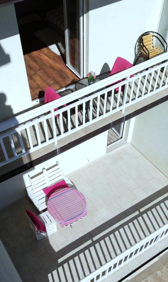 Apartmani Lezenic Dada Neum Exteriör bild