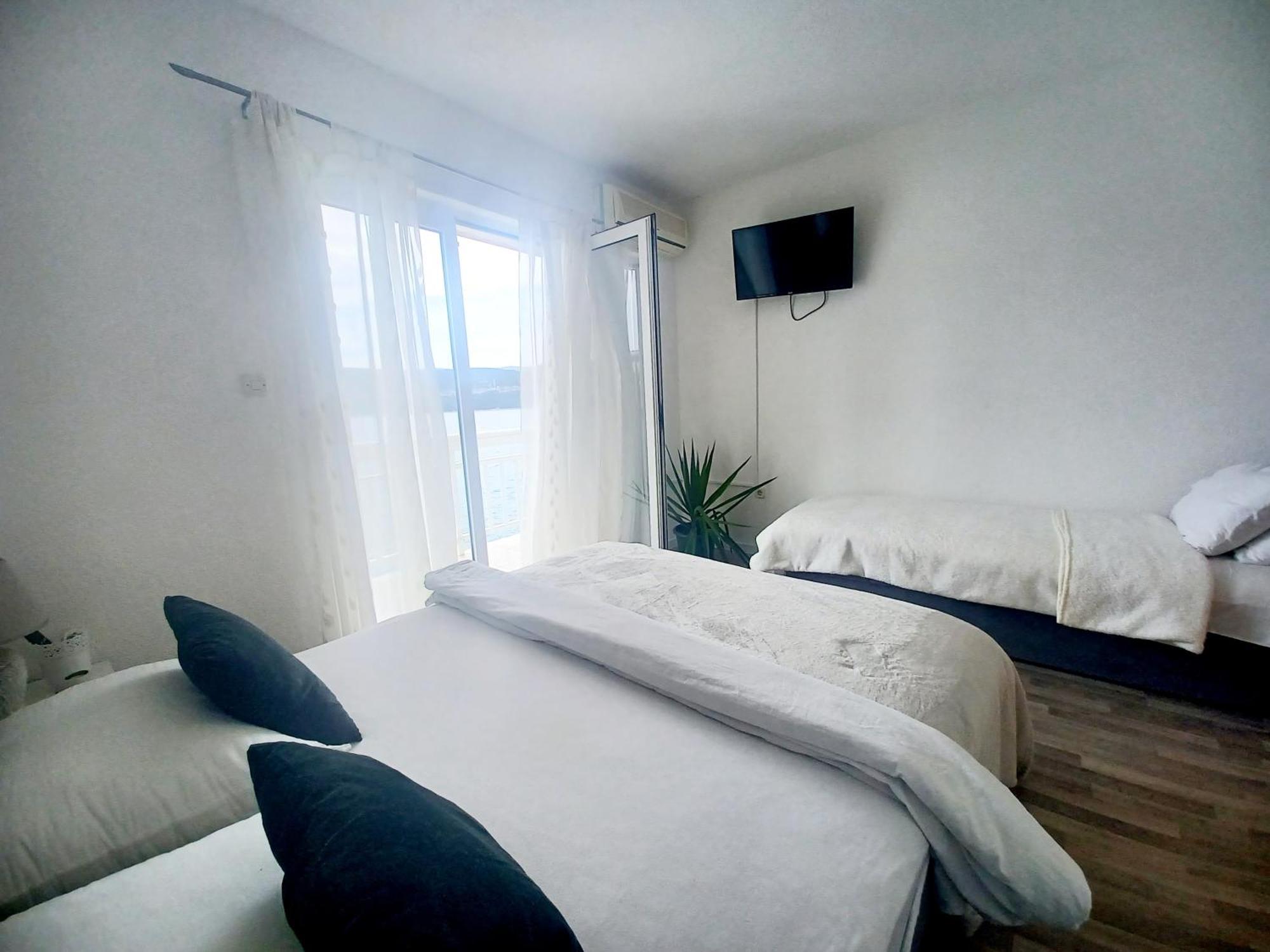 Apartmani Lezenic Dada Neum Exteriör bild